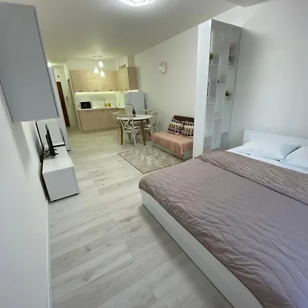 студія в комплексі морський фар Apartment